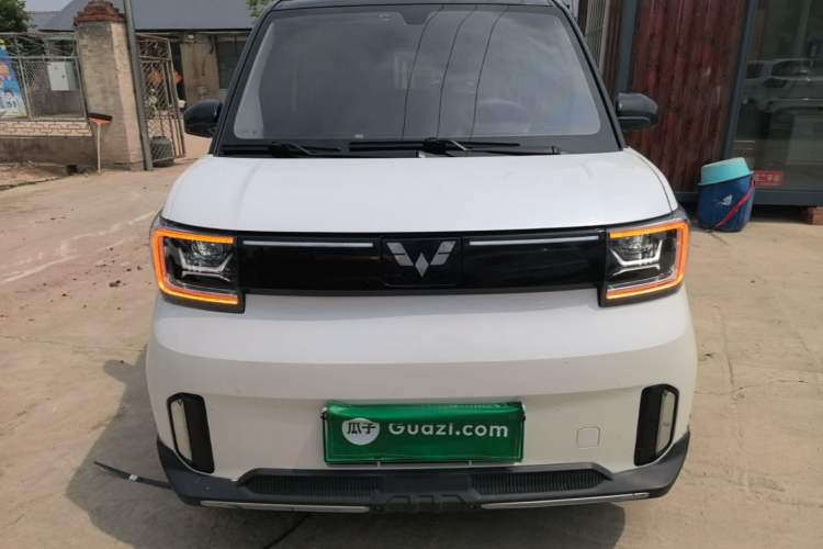 Used Wuling Hongguang MINIEV 2022 GAMEBOY 200km Gaming Edition with Lithium Iron Phosphate Front