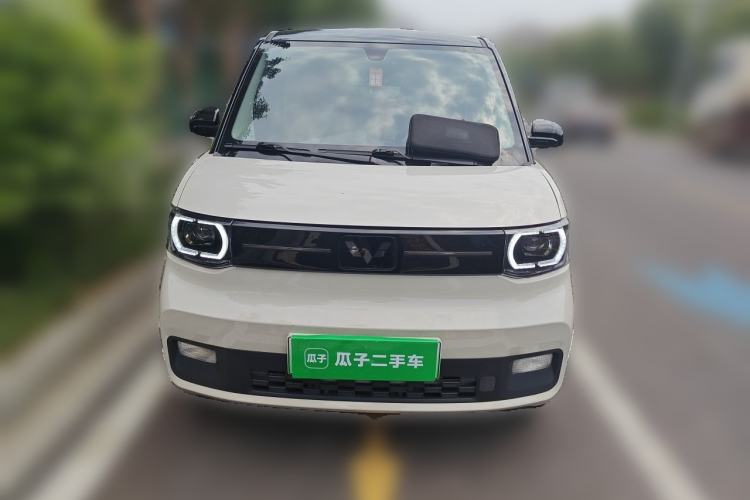 Used Wuling Hongguang MINIEV 2022 Macaron Fashion Model Lithium Iron Phosphate Front