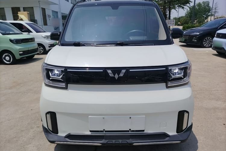 Used Wuling Hongguang MINIEV 2022 GAMEBOY 200km Gaming Edition with Lithium Iron Phosphate Front