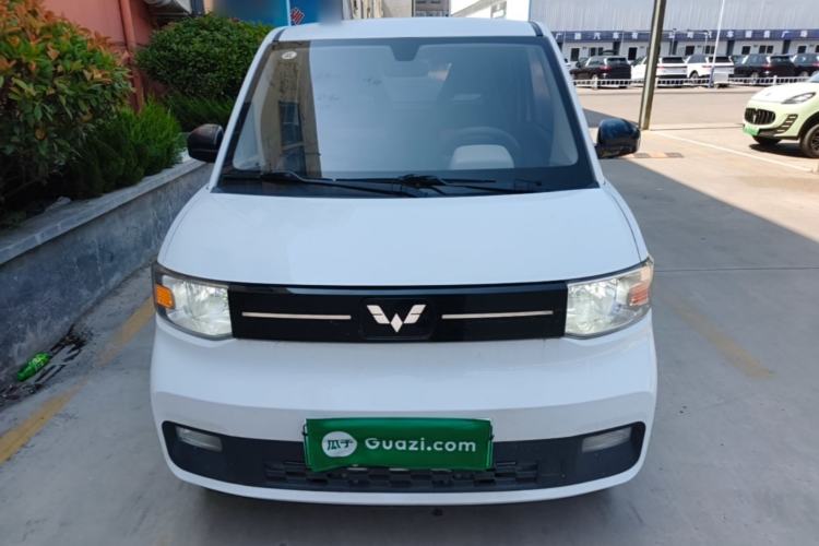 Used Wuling Hongguang MINIEV 2022 Macaron Fashion Model Lithium Iron Phosphate Front