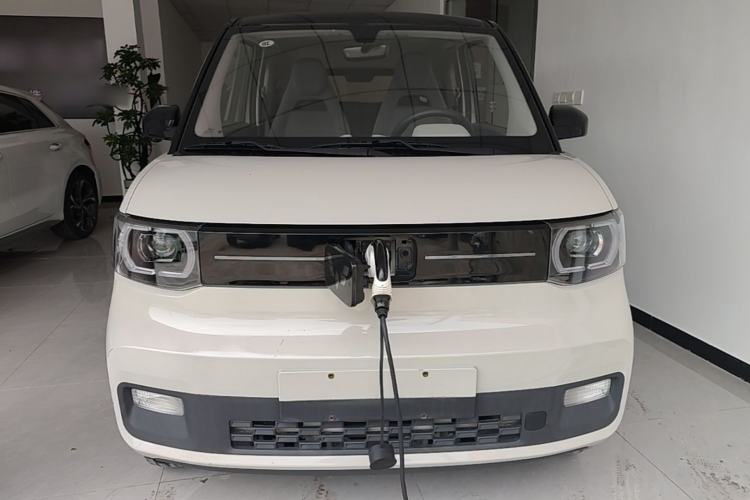 Used Wuling Hongguang MINIEV 2022 Macaron Premium Model – Lithium Iron Phosphate Front