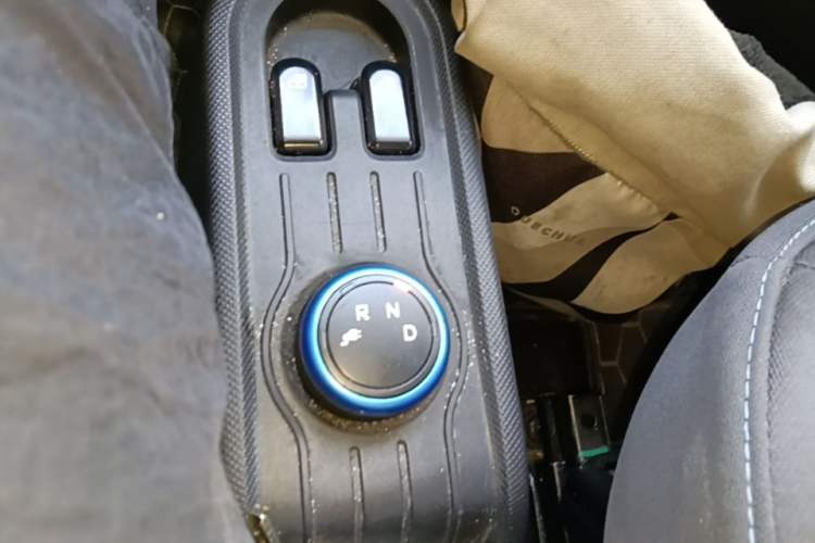 Used Wuling Hongguang MINIEV 2022 Enjoy Edition Lithium Iron Phosphate Gear Lever