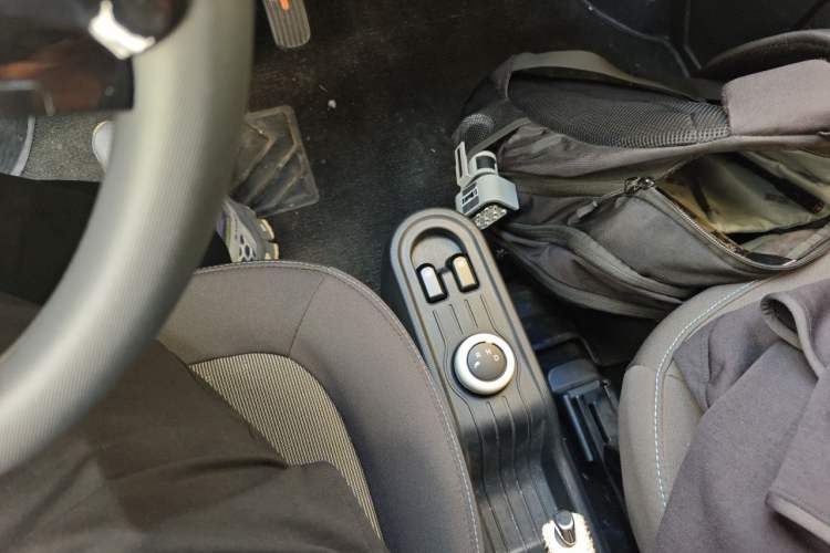Used Wuling Hongguang MINIEV 2022 Enjoy Edition Lithium Iron Phosphate Gear Lever