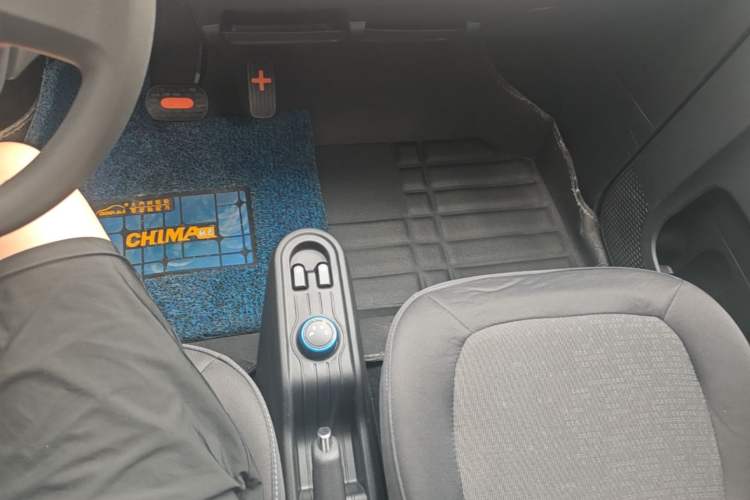 Used Wuling Hongguang MINIEV 2022 Easy Version Lithium Iron Phosphate Gear Lever