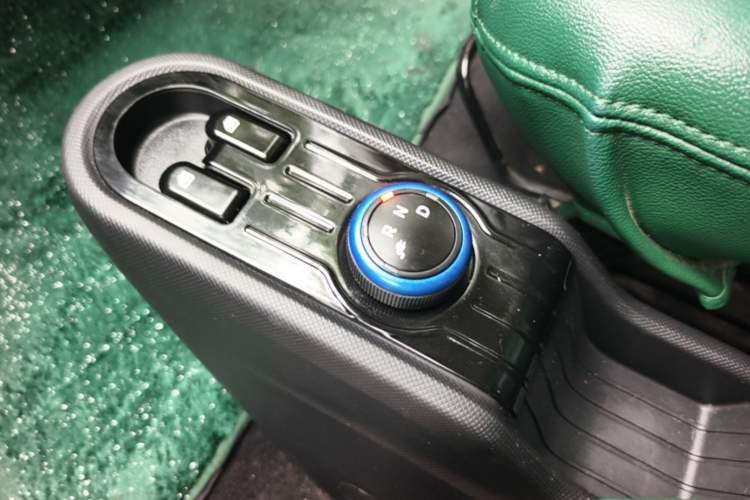 Used Wuling Hongguang MINIEV 2022 Zizai Version Lithium Iron Phosphate Gear Lever