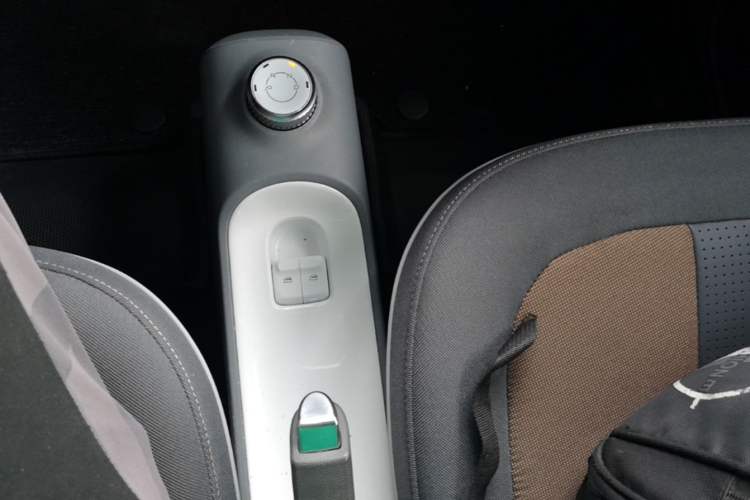 Used Wuling Hongguang MINIEV 2022 GAMEBOY 300km Play Edition Lithium Iron Phosphate Gear Lever