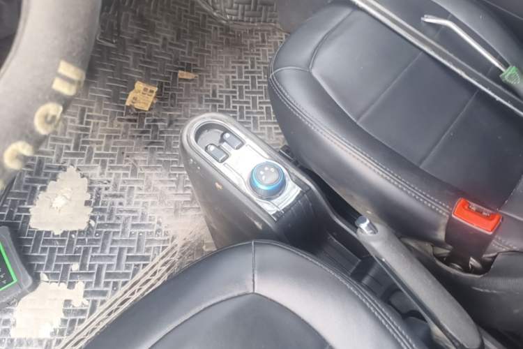 Used Wuling Hongguang MINIEV 2022 Zizai Version Lithium Iron Phosphate Gear Lever
