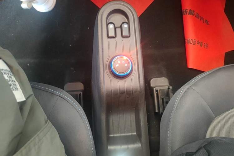 Used Wuling Hongguang MINIEV 2022 Zizai Version Lithium-NMC Gear Lever