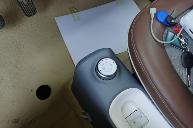 Used Wuling Hongguang MINIEV 2022 GAMEBOY 200km Gaming Edition with Lithium Iron Phosphate Gear Lever