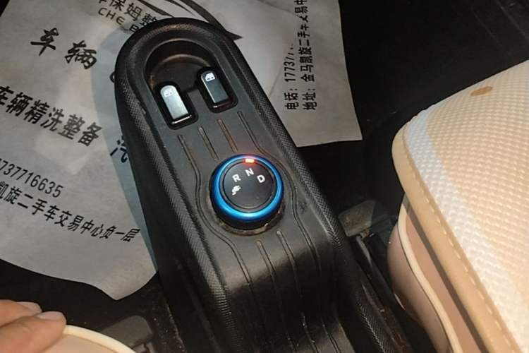 Used Wuling Hongguang MINIEV 2022 Enjoy Edition Lithium Iron Phosphate Gear Lever