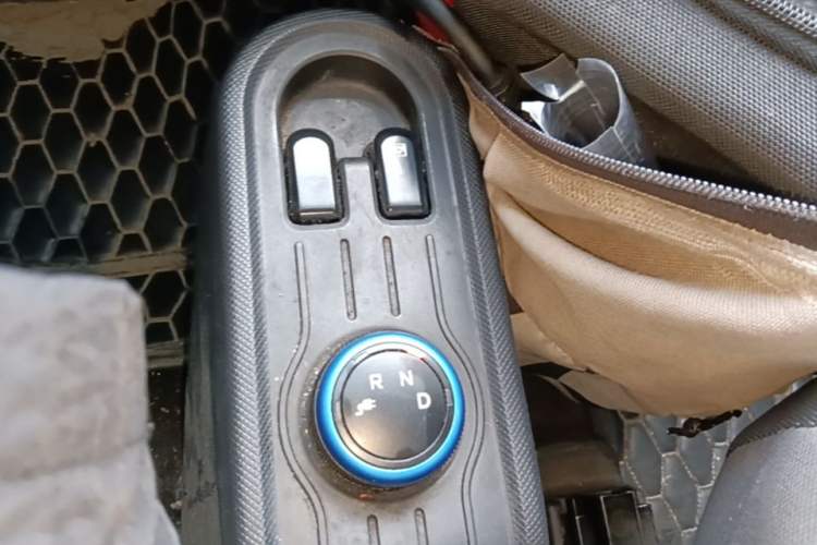 Used Wuling Hongguang MINIEV 2022 Enjoy Edition Lithium Iron Phosphate Gear Lever