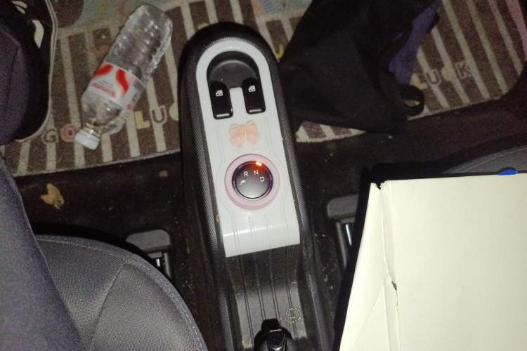 Used Wuling Hongguang MINIEV 2022 Zizai Version Lithium Iron Phosphate Gear Lever