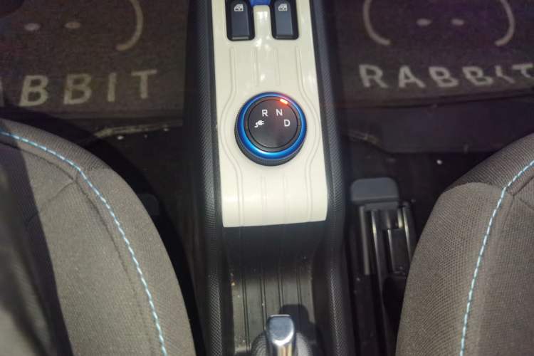 Used Wuling Hongguang MINIEV 2022 Zizai Version Lithium Iron Phosphate Gear Lever