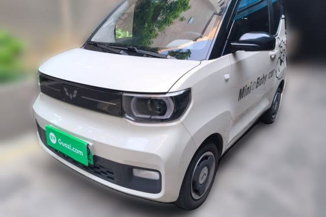 Used Wuling Hongguang MINIEV 2022 Macaron Premium Model – Lithium Iron Phosphate