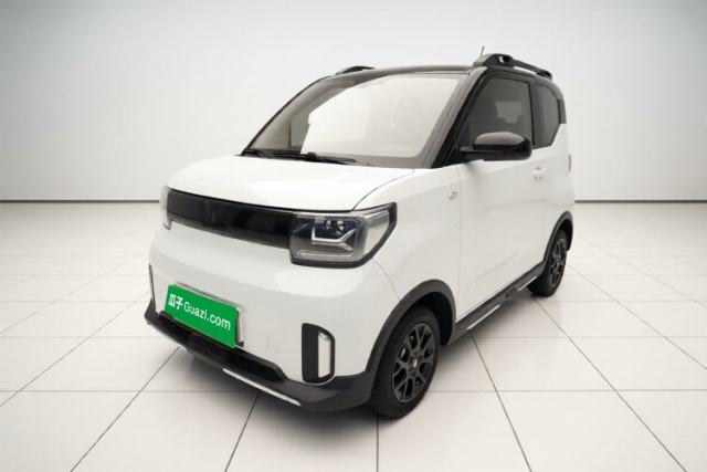Ojetý Wuling Hongguang MINIEV 2022 GAMEBOY 200km Play Edition with Lithium Iron Phosphate