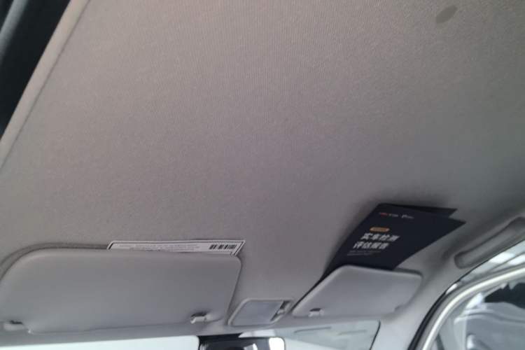 Used Wuling Hongguang MINIEV 2022 GAMEBOY 200km Gaming Edition with Lithium Iron Phosphate Headliner