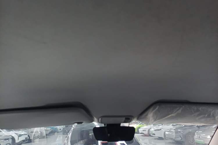 Used Wuling Hongguang MINIEV 2022 GAMEBOY 200km Gaming Edition with Lithium Iron Phosphate Headliner