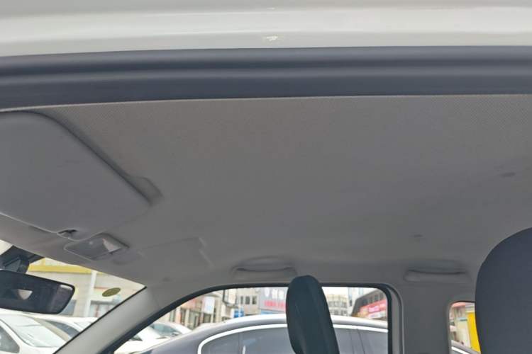 Used Wuling Hongguang MINIEV 2022 Easy Version Lithium Iron Phosphate Headliner