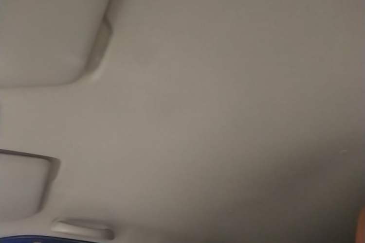 Used Wuling Hongguang MINIEV 2022 Macaron Fashion Edition Lithium-Nickel-Cobalt-Alpha-oxide Headliner