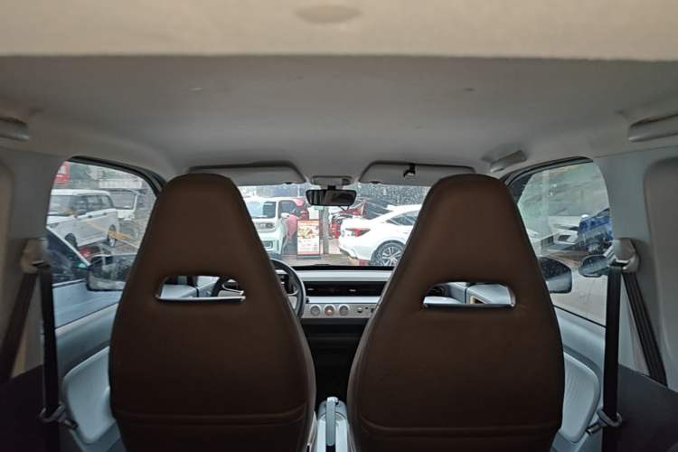 Used Wuling Hongguang MINIEV 2022 GAMEBOY 200km Gaming Edition with Lithium Iron Phosphate Headliner