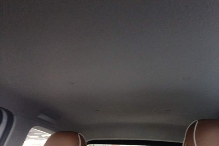 Used Wuling Hongguang MINIEV 2022 GAMEBOY 300km Enthusiast Model with Lithium Iron Phosphate Headliner