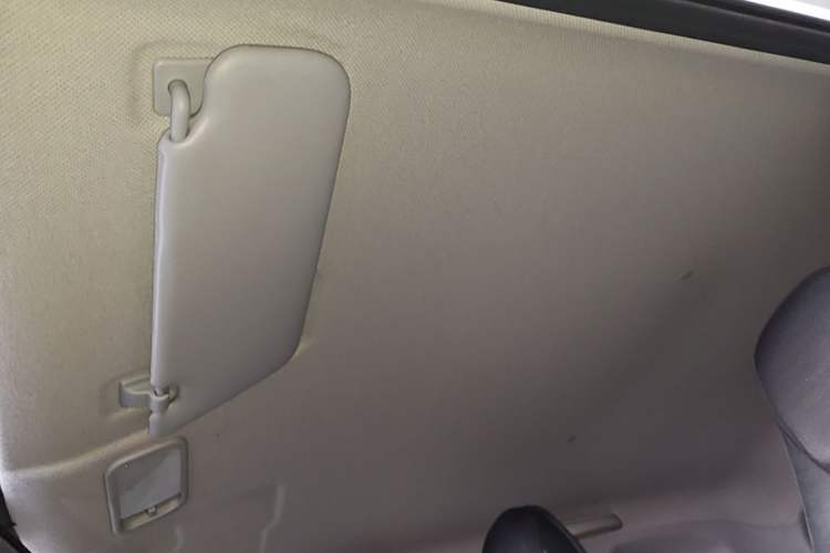 Used Wuling Hongguang MINIEV 2022 Easy Version Lithium-NMC Headliner