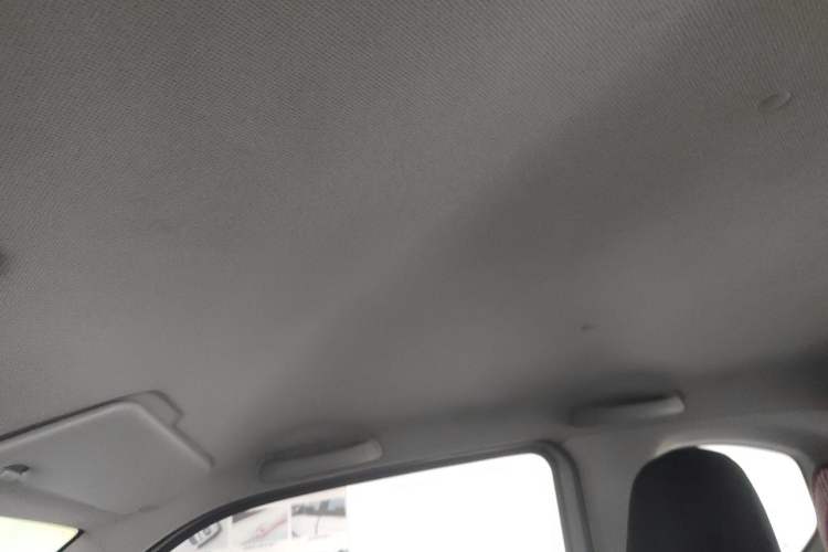 Used Wuling Hongguang MINIEV 2022 Macaron Premium Model – Lithium Iron Phosphate Headliner