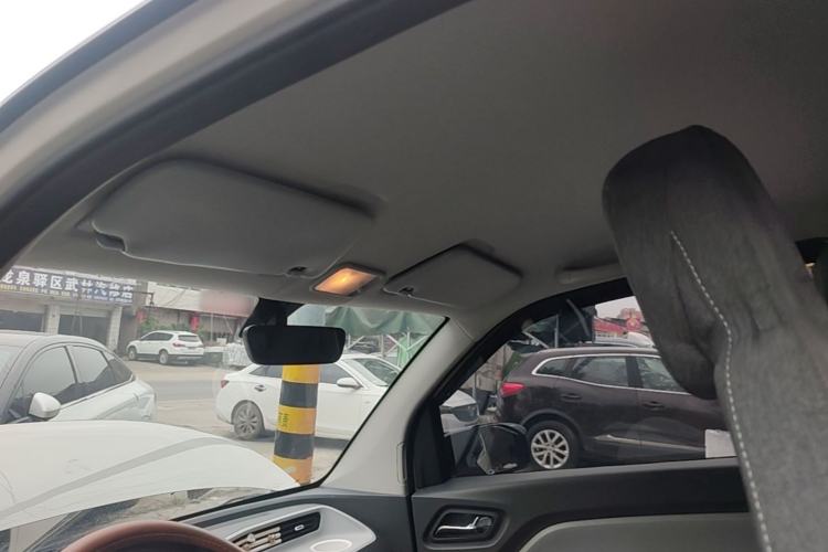Used Wuling Hongguang MINIEV 2022 Macaron Fashion Model Lithium Iron Phosphate Headliner