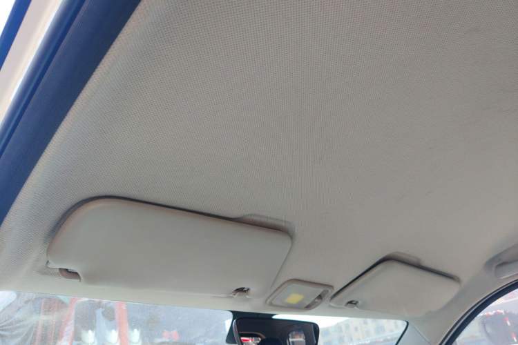 Used Wuling Hongguang MINIEV 2022 GAMEBOY 300km Enthusiast Model with Lithium Iron Phosphate Headliner