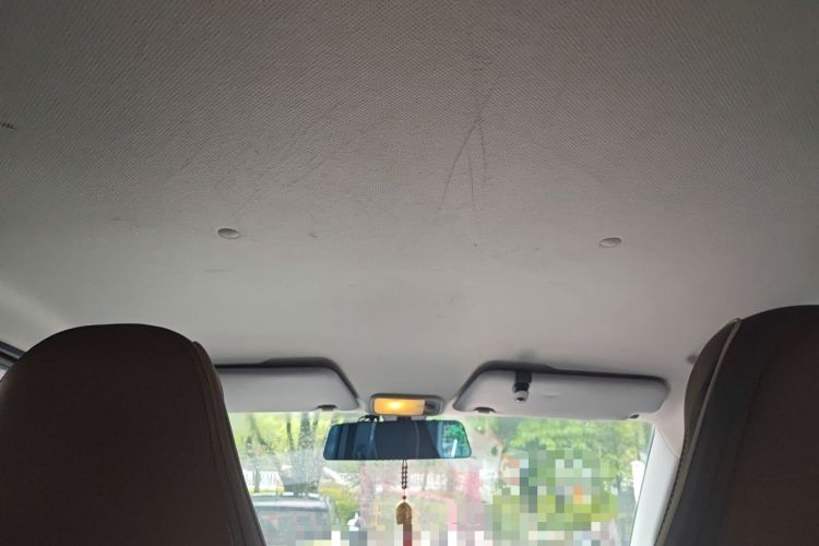 Used Wuling Hongguang MINIEV 2022 GAMEBOY 300km Enthusiast Model with Lithium Iron Phosphate Headliner