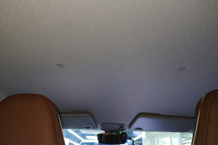 Used Wuling Hongguang MINIEV 2022 GAMEBOY 300km Enthusiast Model with Lithium Iron Phosphate Headliner