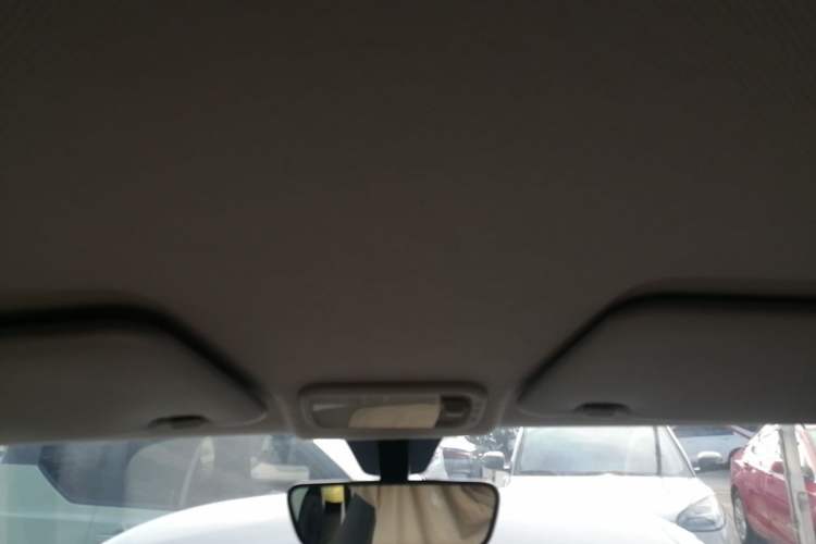 Used Wuling Hongguang MINIEV 2022 Macaron Premium Model – Lithium Iron Phosphate Headliner