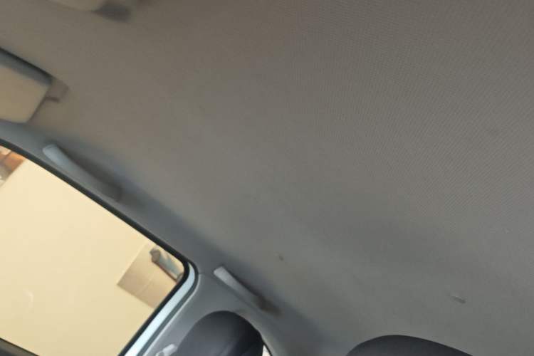 Used Wuling Hongguang MINIEV 2022 Zizai Version Lithium Iron Phosphate Headliner