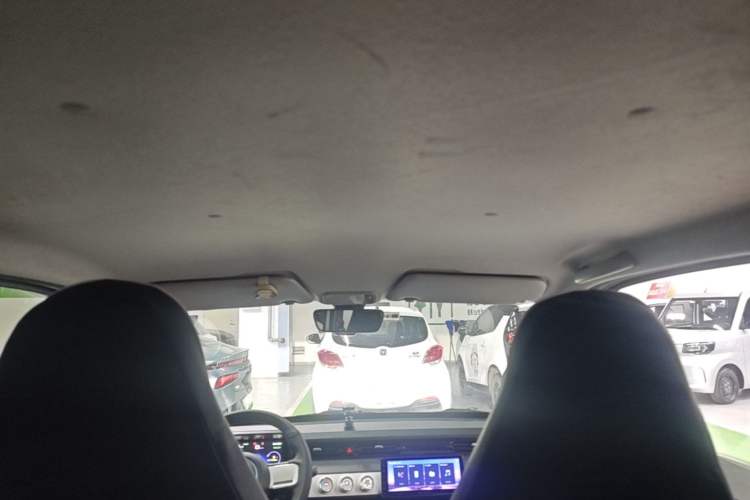 Used Wuling Hongguang MINIEV 2022 GAMEBOY 200km Gaming Edition with Lithium Iron Phosphate Headliner