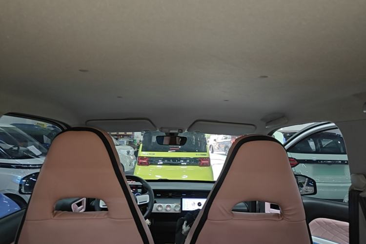 Used Wuling Hongguang MINIEV 2022 GAMEBOY 300km Enthusiast Model with Lithium Iron Phosphate Headliner