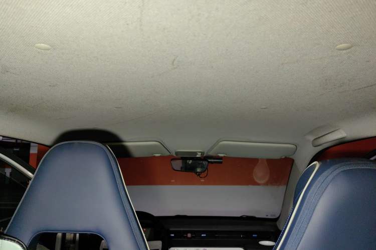 Used Wuling Hongguang MINIEV 2022 GAMEBOY 300km Enthusiast Model with Lithium Iron Phosphate Headliner