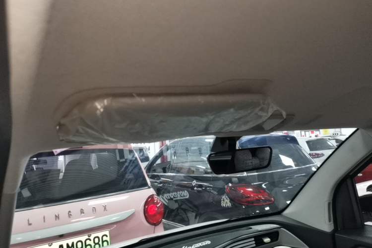 Used Wuling Hongguang MINIEV 2022 Macaron Fashion Model Lithium Iron Phosphate Headliner