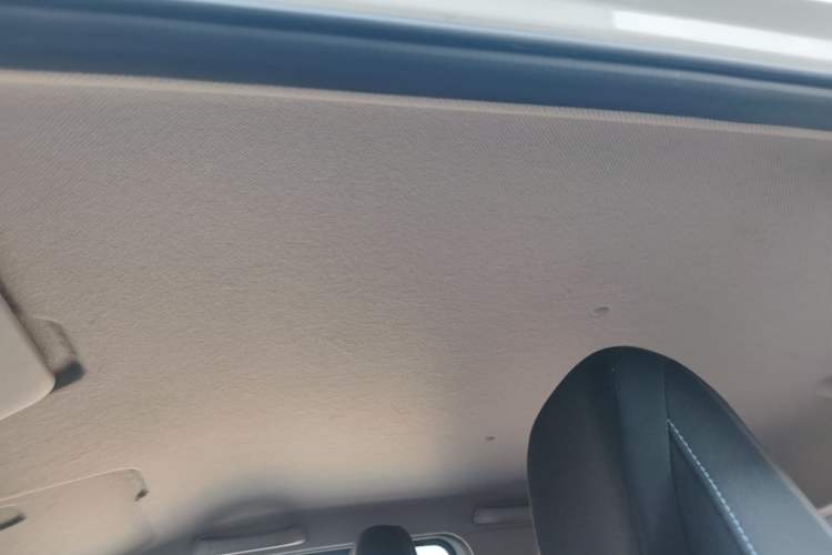 Used Wuling Hongguang MINIEV 2022 Easy Version Lithium Iron Phosphate Headliner