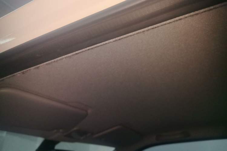 Used Wuling Hongguang MINIEV 2022 Easy Version Lithium Iron Phosphate Headliner