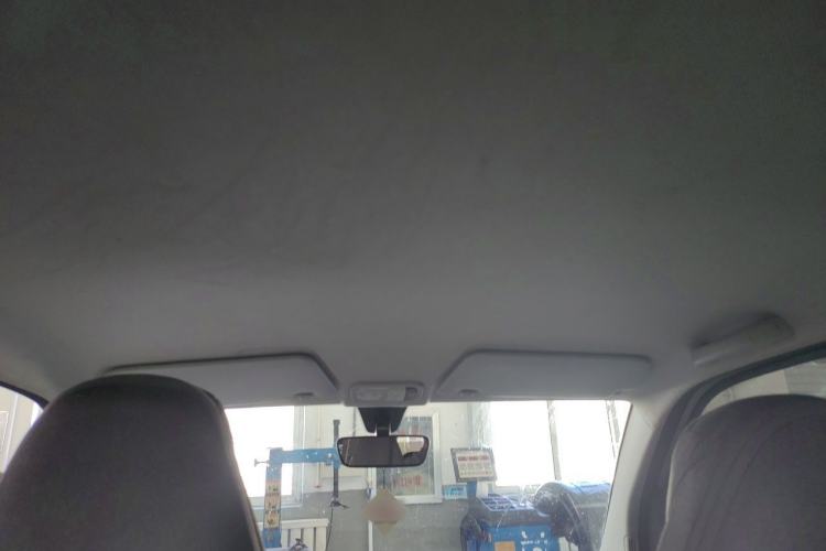 Used Wuling Hongguang MINIEV 2022 Macaron Premium Model – Lithium Iron Phosphate Headliner