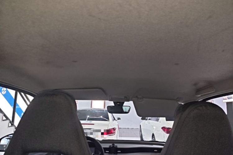 Used Wuling Hongguang MINIEV 2022 Macaron Premium Model – Lithium Iron Phosphate Headliner