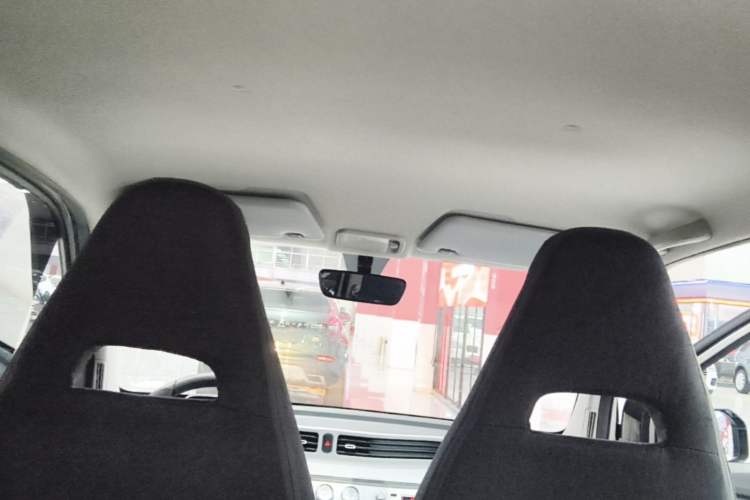 Used Wuling Hongguang MINIEV 2022 Macaron Premium Model – Lithium Ternary Battery Headliner