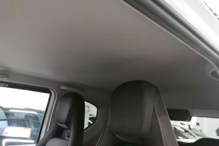 Used Wuling Hongguang MINIEV 2022 Easy Version Lithium Iron Phosphate Headliner
