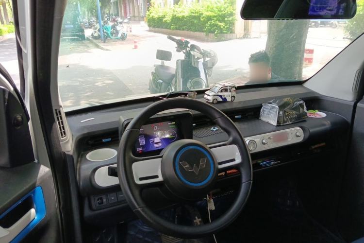 Used Wuling Hongguang MINIEV 2022 GAMEBOY 300km Enthusiast Model with Lithium Iron Phosphate Headliner
