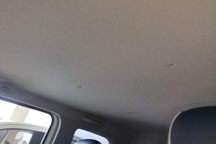 Used Wuling Hongguang MINIEV 2022 GAMEBOY 200km Gaming Edition with Lithium Iron Phosphate Headliner