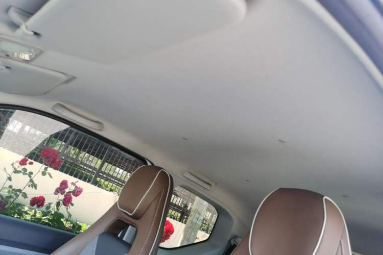 Used Wuling Hongguang MINIEV 2022 GAMEBOY 200km Gaming Edition with Lithium Iron Phosphate Headliner