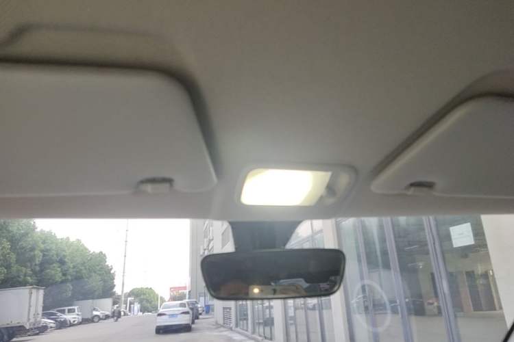Used Wuling Hongguang MINIEV 2022 Macaron Premium Model – Lithium Iron Phosphate Headliner