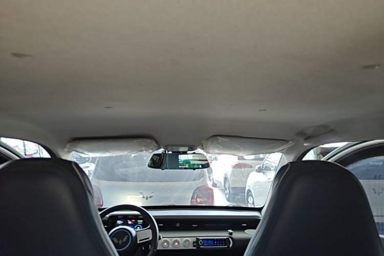 Used Wuling Hongguang MINIEV 2022 GAMEBOY 200km Gaming Edition with Lithium Iron Phosphate Headliner