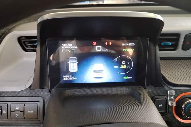 Used Wuling Hongguang MINIEV 2022 Zizai Version Lithium Iron Phosphate Instrument Cluster