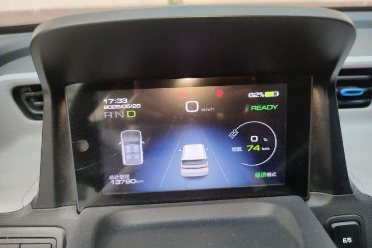 Used Wuling Hongguang MINIEV 2022 Zizai Version Lithium Iron Phosphate Instrument Cluster
